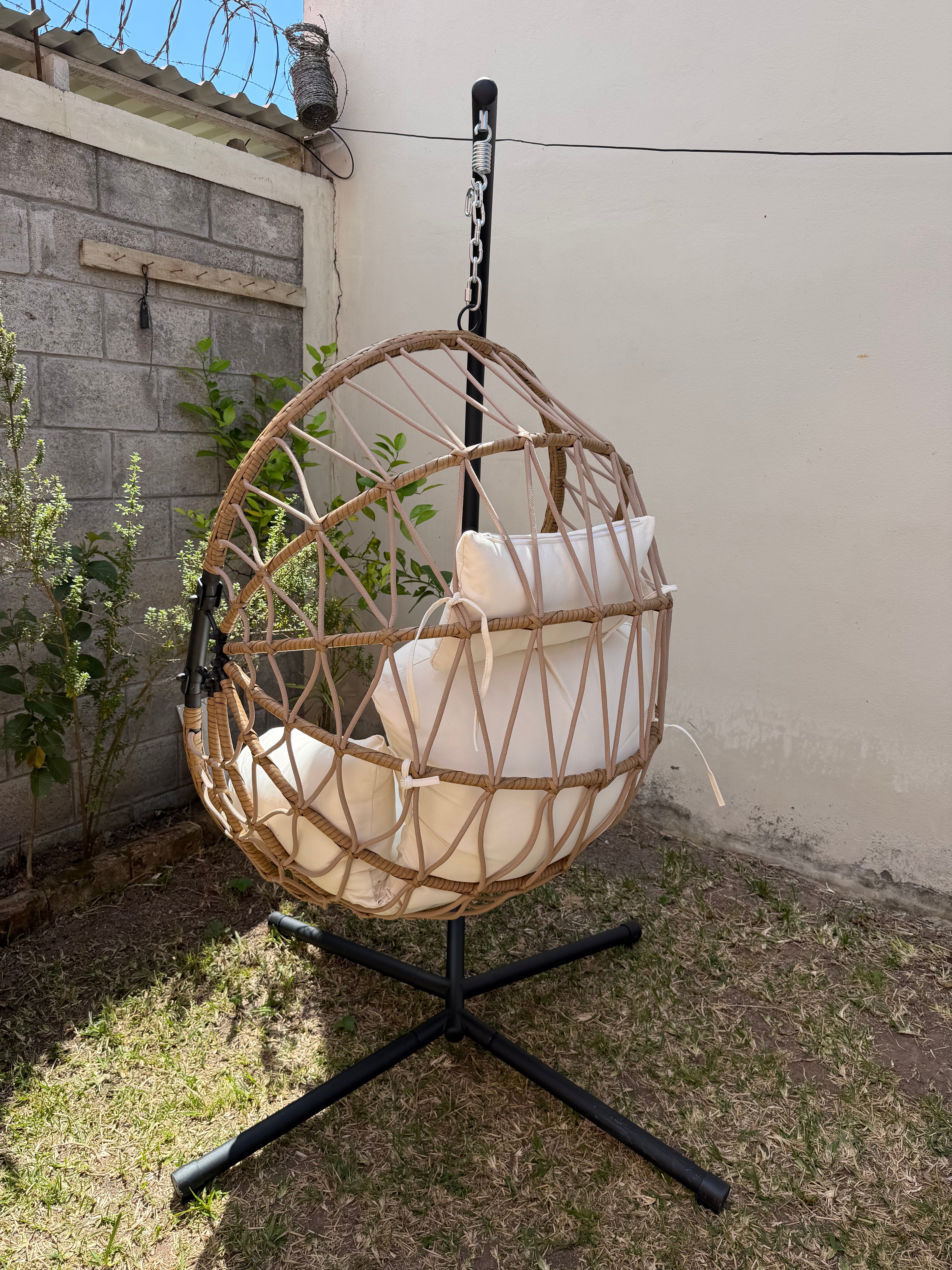Silla colgante Crema